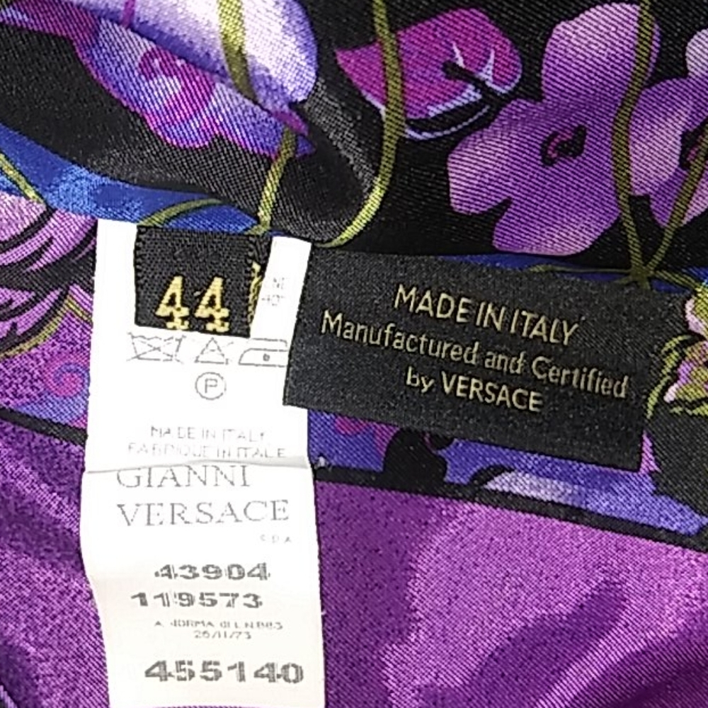 GIANNI VERSACE vintage suede jacket. - Picture 11 of 11